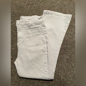 Women’s white, cropped denim pants-size 2.